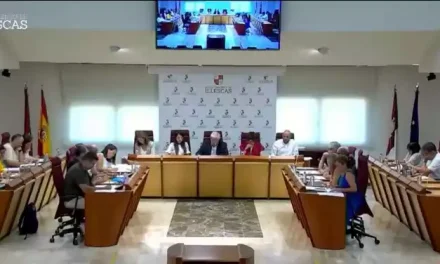 Los portavoces de los partidos preguntan en el pleno del Ayuntamiento de Illescas