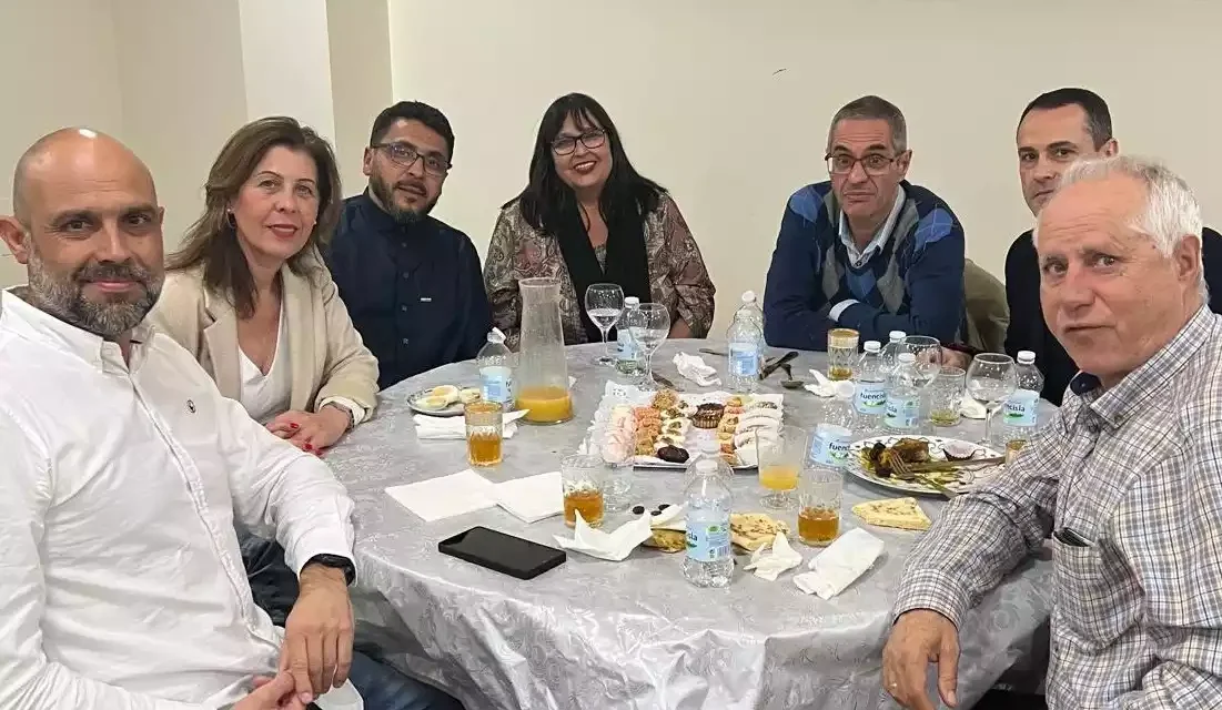 El socialista Tofiño y su equipo celebran la ruptura del ayuno de Ramadán en Illescas