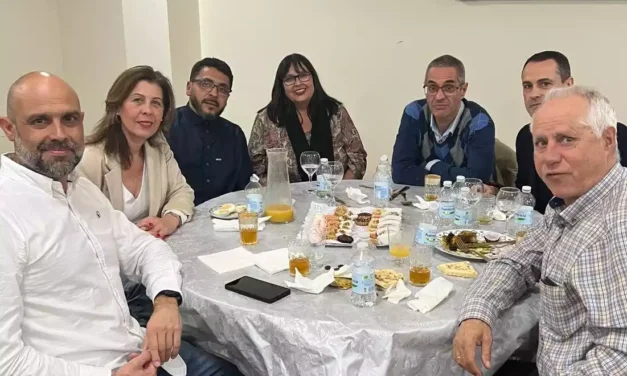 El socialista Tofiño y su equipo celebran la ruptura del ayuno de Ramadán en Illescas