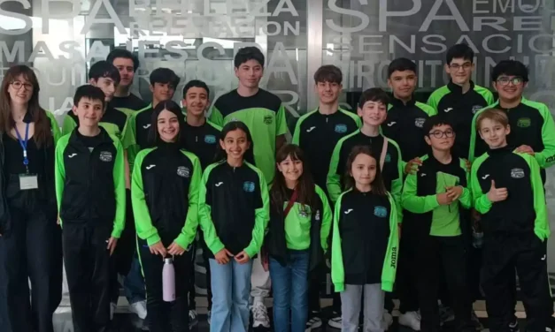 Karen Crespo, campeona regional sub12 con el equipo de Ajedrez en la Escuela de Illescas